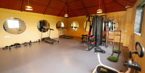 596a07bf4dc6816a6d5aaf95f900d373